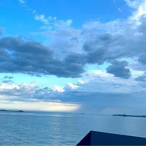 Meet your Posher, Divine